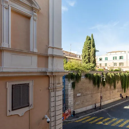 Iflat Bright Brand New 3-bedroom In Monti Apartamento