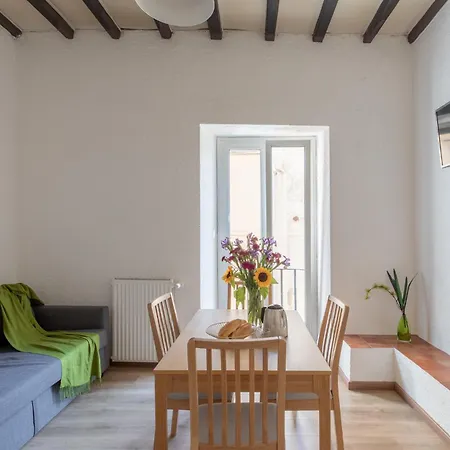 Iflat Bright Brand New 3-bedroom In Monti Apartamento *